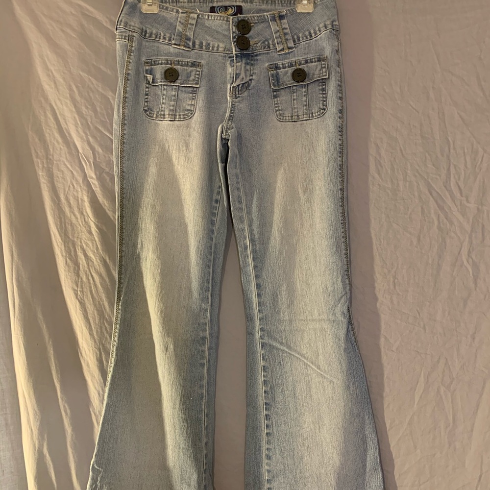 Light wash jeans